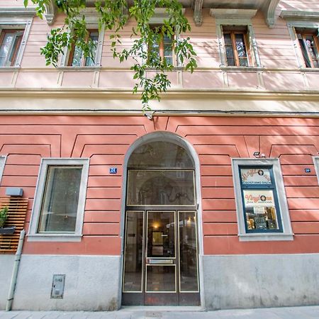 Viale 24 Apartment Trieste Exterior photo